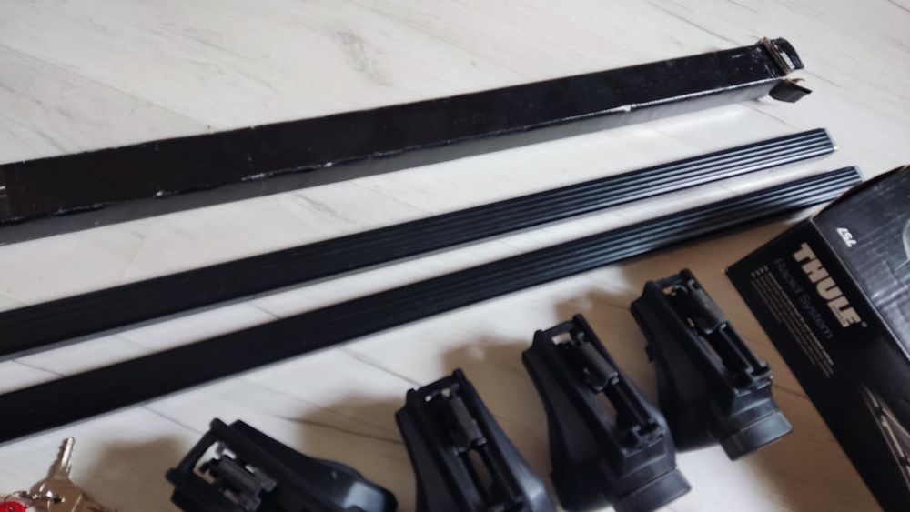Belki Thule Loadbar ze stopami Rapid system 757