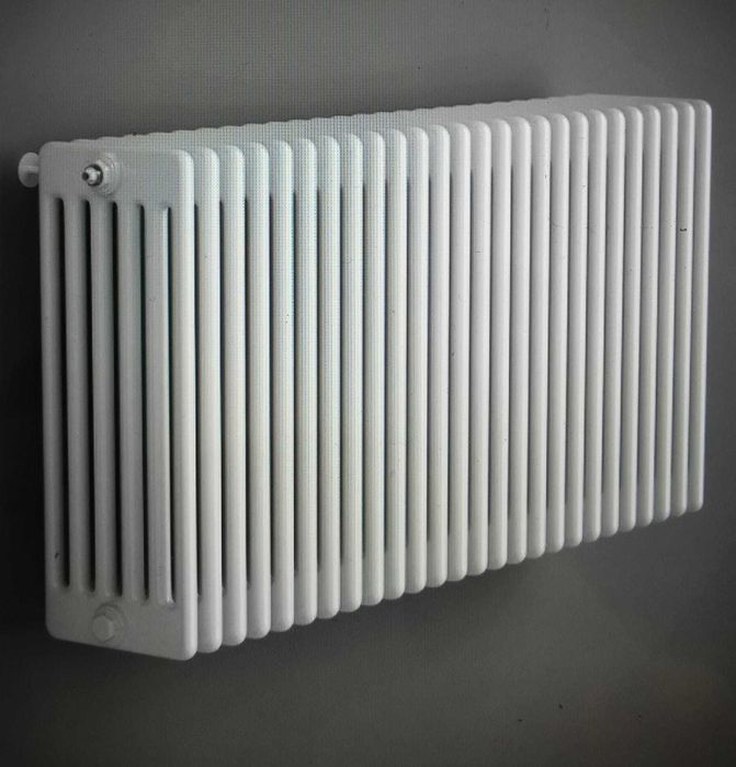 Grzejnik Zehnder Charleston 5030 39 elementów 1820 mm x 300 mm biały