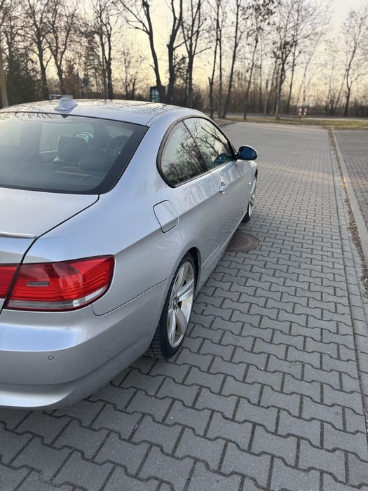 Bmw 325 i  coupe