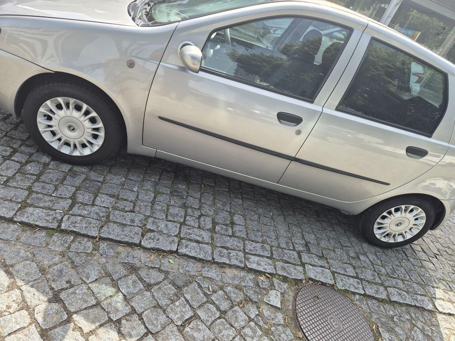 Fiat Punto — fotografia 7