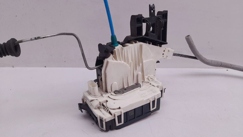 Fechadura / fecho porta trás direito MERCEDES-BENZ Classe A (W176)