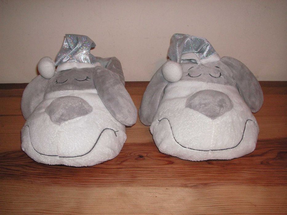 Ale-Hop Slippers Size 35/36