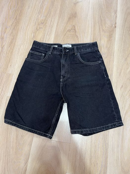 Продам шорти Pull and bear