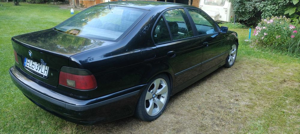 BMW e39 528i +lpg  SHODOW LINE MODEL 1997 CZARNA