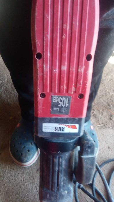 Martelo demolidor Hilti como novo com fatura