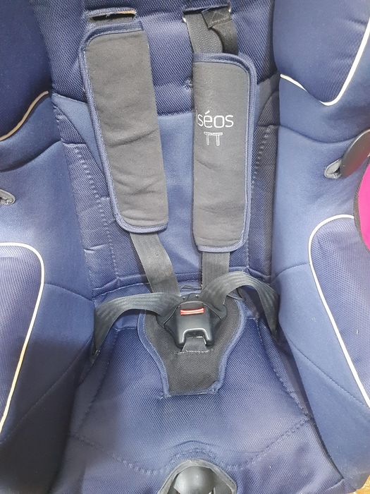 Продам детское автокресло Bebeconfort. 9-18кг.