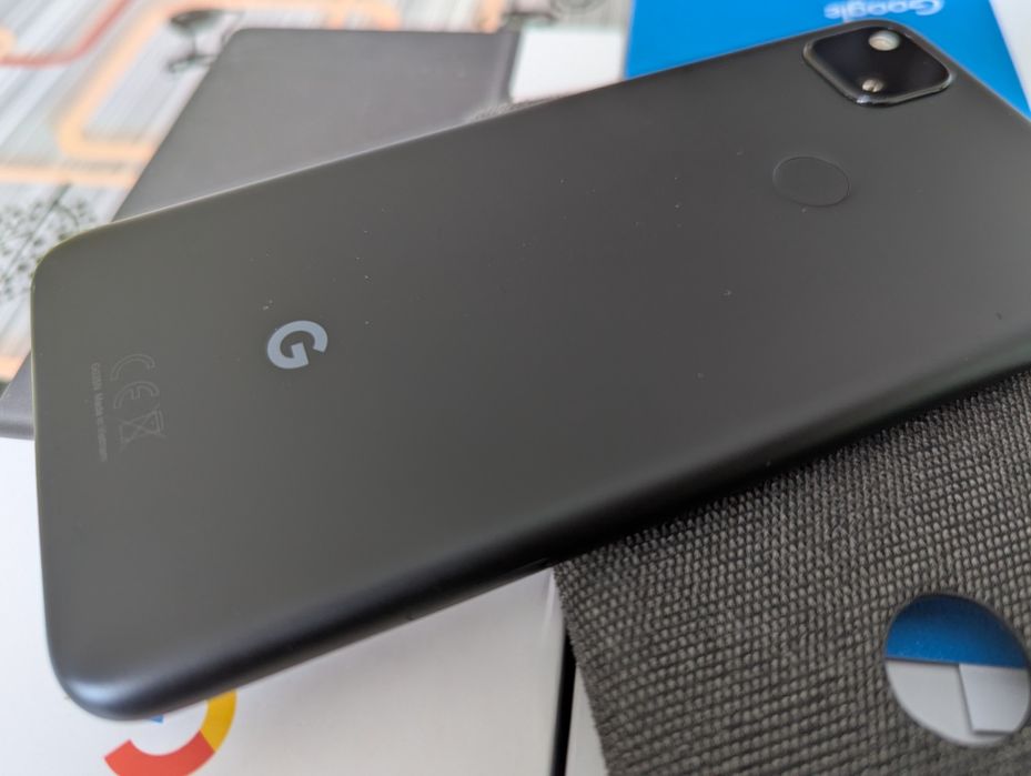 ІДЕАЛ Google Pixel 4a4G 6-128Gb Just Black/Neverlock/2-Sim/NFC/АКБ 100