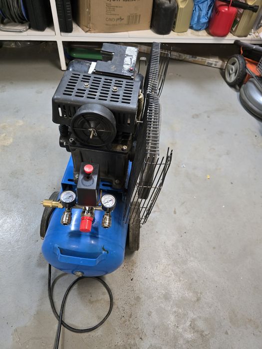 Kompresor Güde 410/10/50 50L 2,2kW 10 bar – sprawny