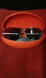Oculos Valentino novos