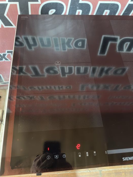 Варильна поверхня , індукційна Siemens