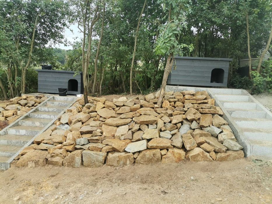 Kamień ogrodowy na skalniaki i skarpy