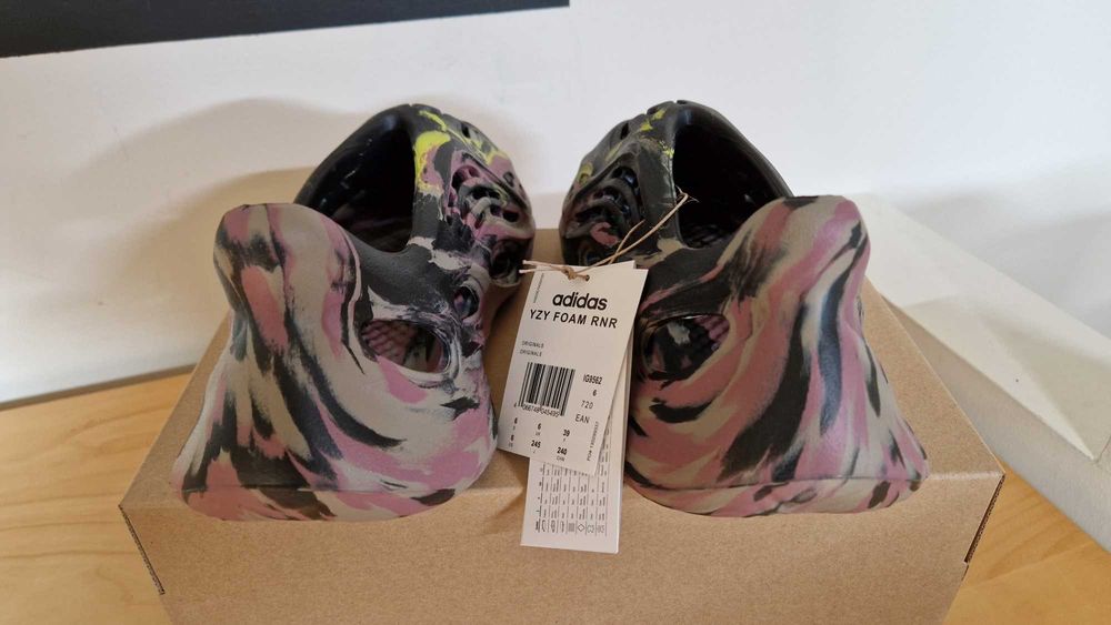 Adidas Yeezy Foam RNR MX Carbon 6 38 2/3
