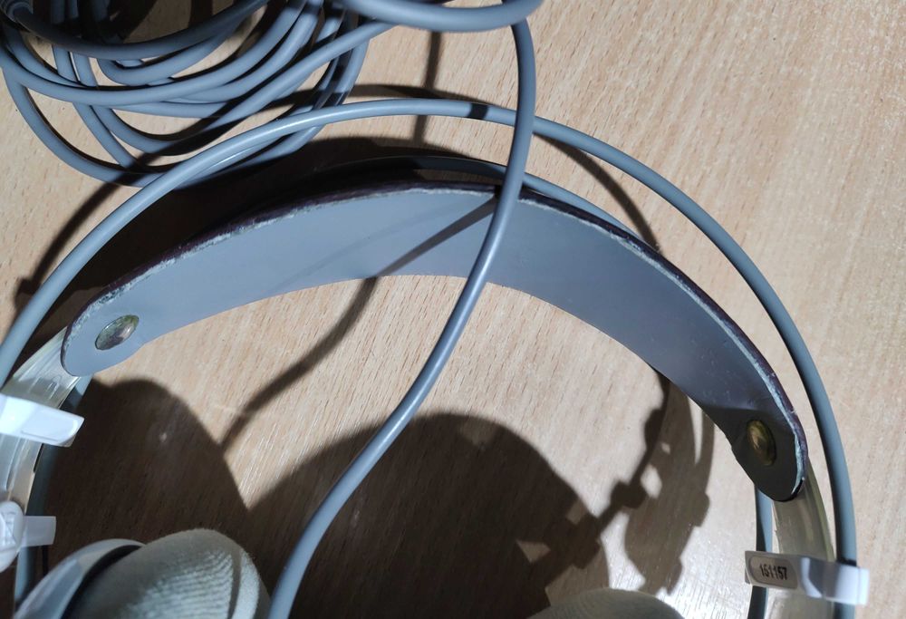 AKG K701 навкшники