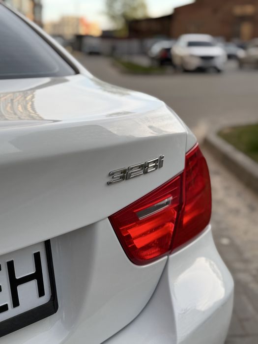 BMW 3 e90 Rest 3.0 2010