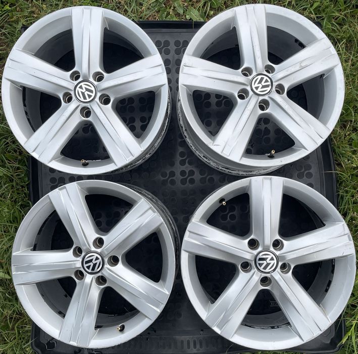 Диски оригінальні Volkswagen R17 5x112 Passat B7 B8