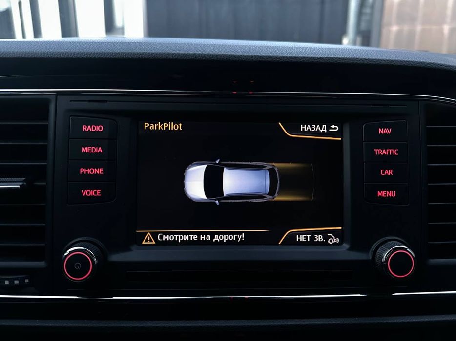 Seat Leon 2014  року, 1.6 дизель, механіка, передній привід, 323т.км