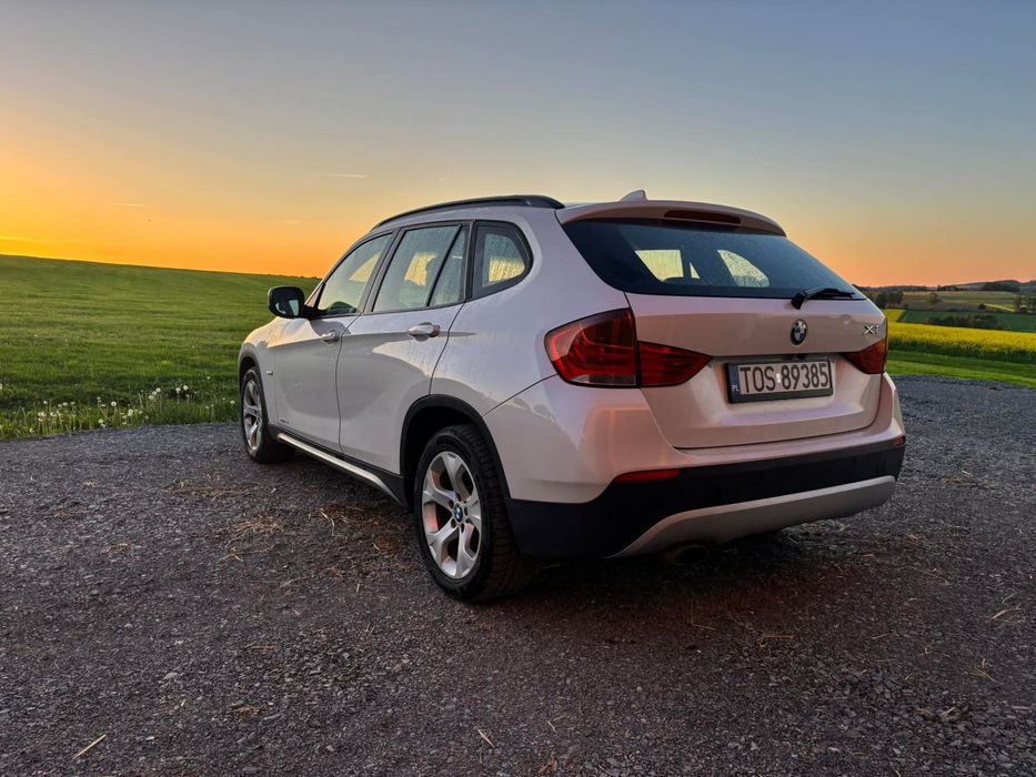 BMW X1 2.0d 143 KM | 2011 | Brązowa skóra | Ekran tablet
