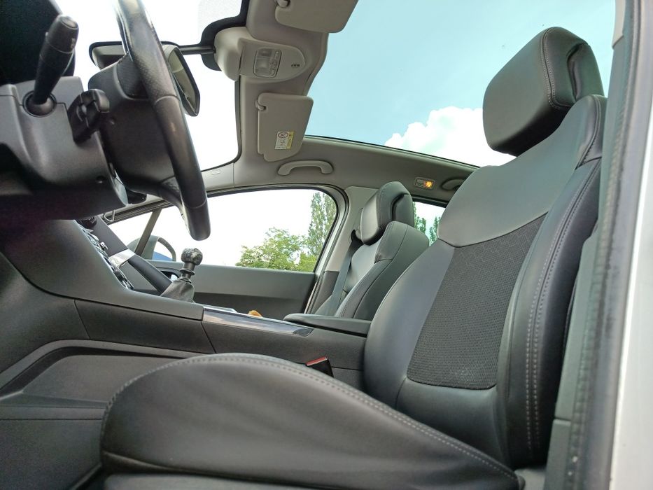 Peugeot 3008  Blu e HDI 1.6  2015р