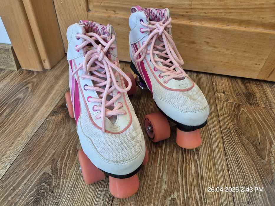 Wrotki rozmiar 37 skóra