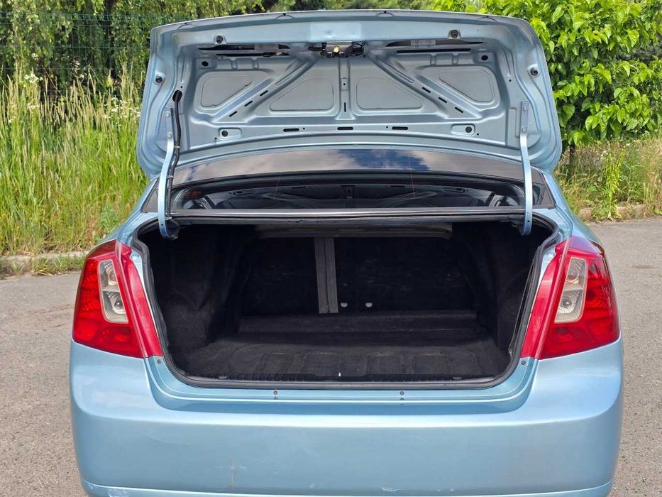 Продам  Chevrolet Lacetti 2012. Можна в розстрочку, під викуп.