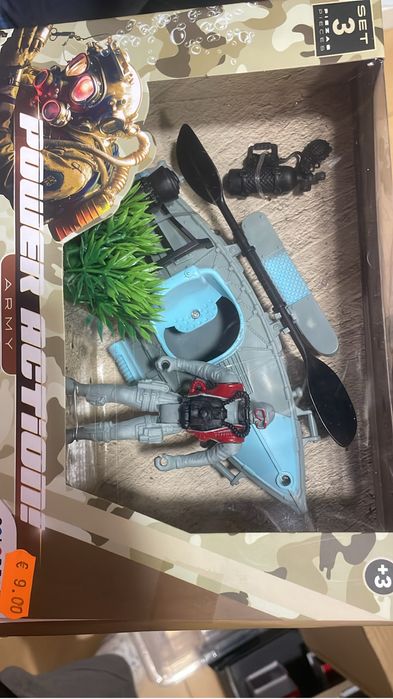 Bonecos power action.