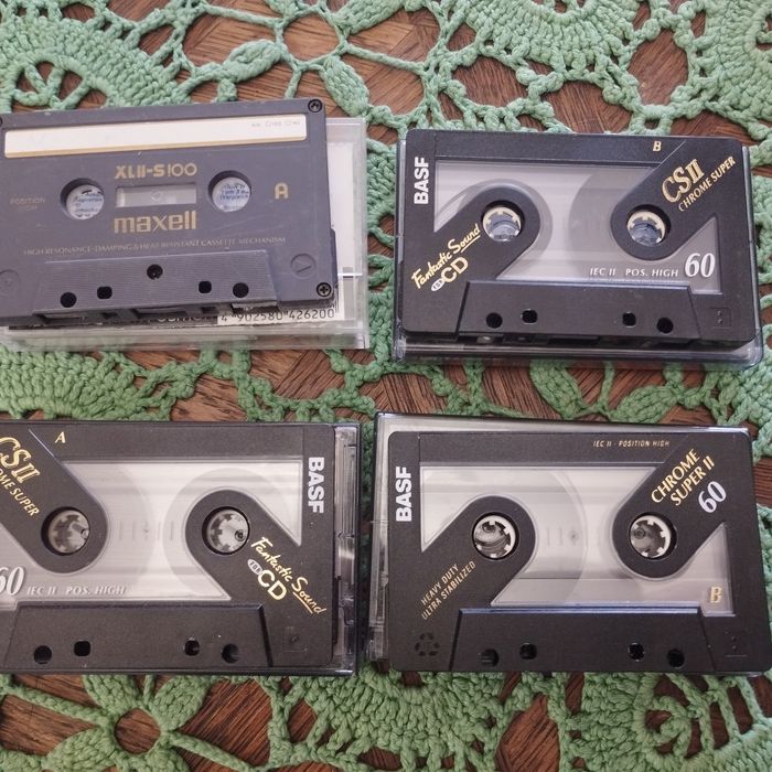 Kasety magnetofonowe, chrom, type II, BASF, Maxell, 4 sztuki komplet