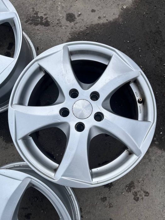 Диски R16 5*108.