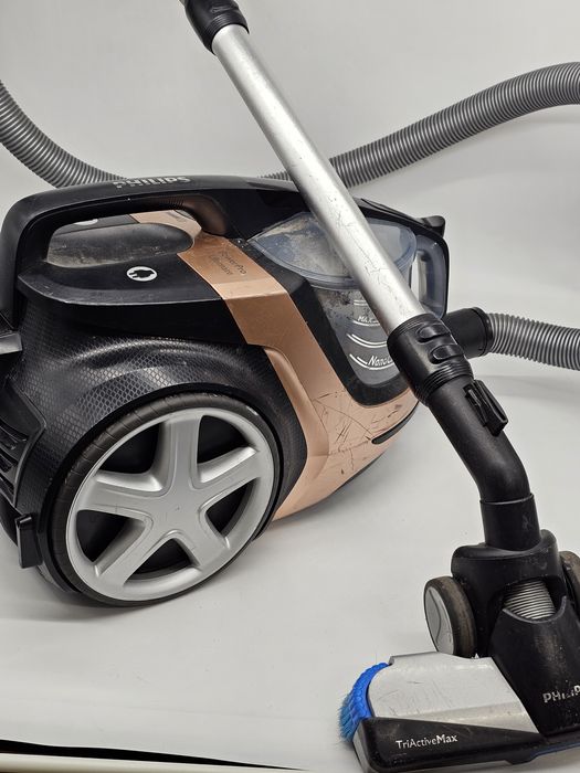 PHILIPS PowerPro Ultimate – odkurzacz bezworkowy cyklonowy z regulacją