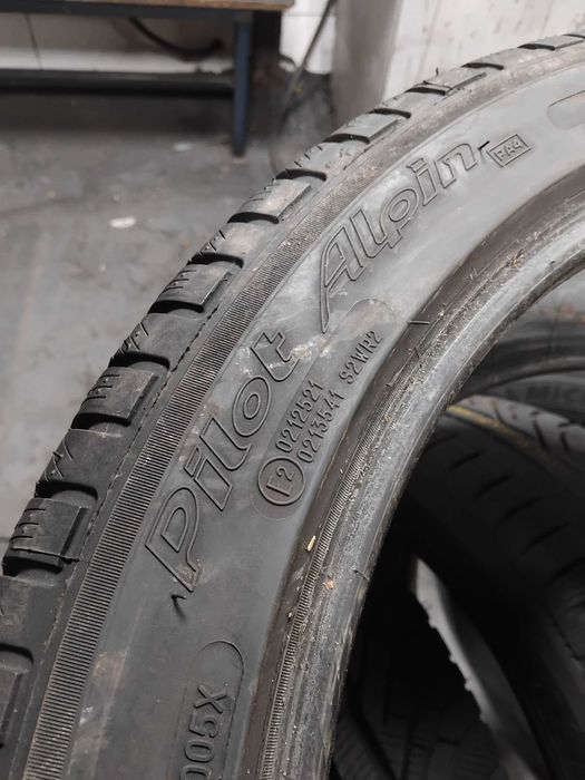 Шини бу 235/45 R19 Michelin Pilot Alpin PA4 Комплект Зима