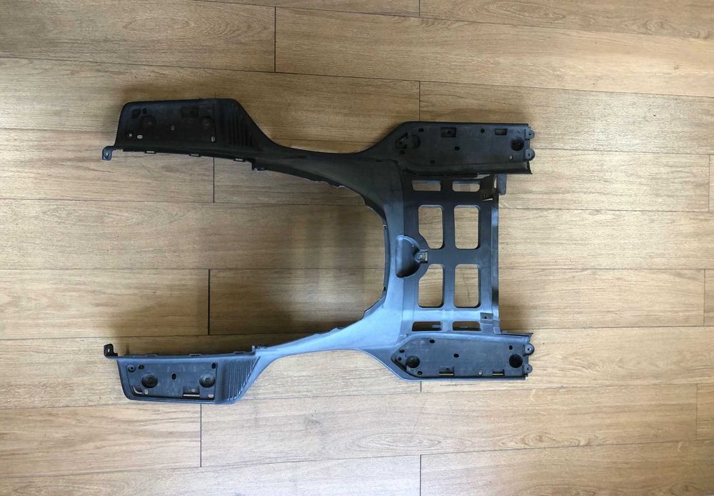 DIVERSO MATERIAL SUZUKI BURGMAN 650