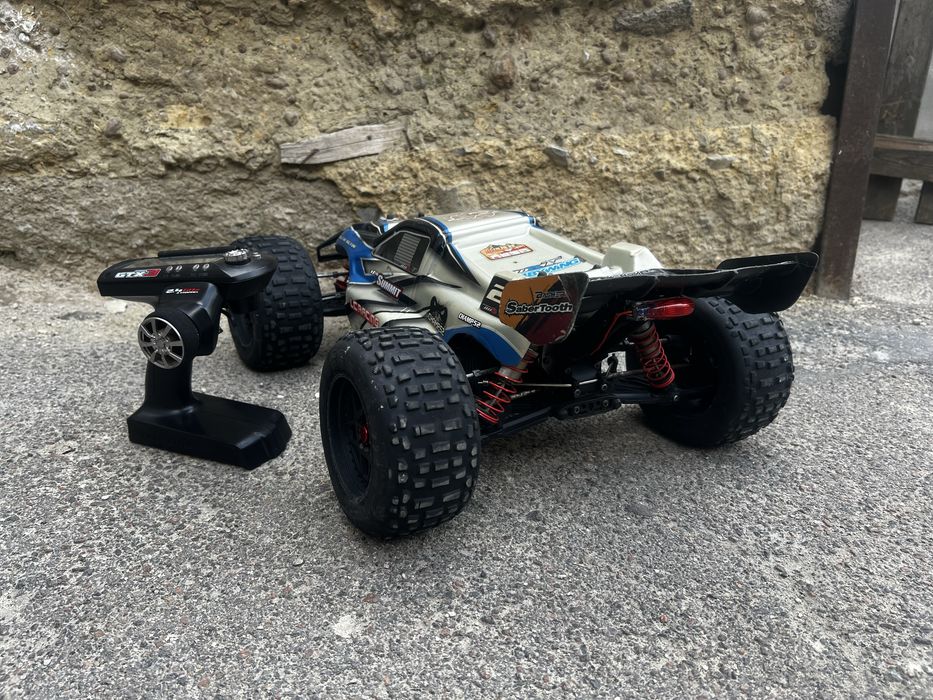 Rc basher sabertooth 1/8 / или обмен