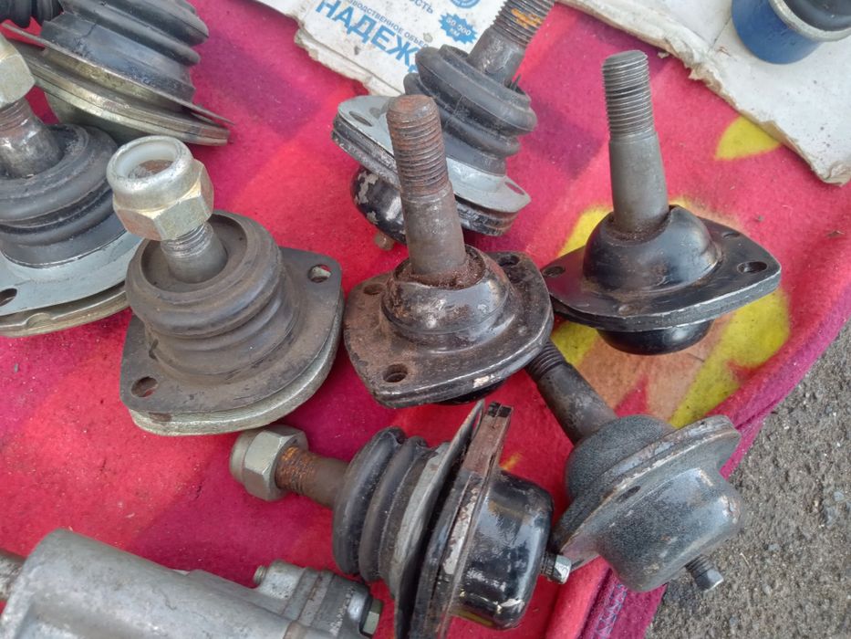 Шаровые опоры на ВАЗ 2101-2107