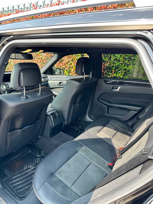 Mercedes-Bens Classe E 220 AMG como Nova