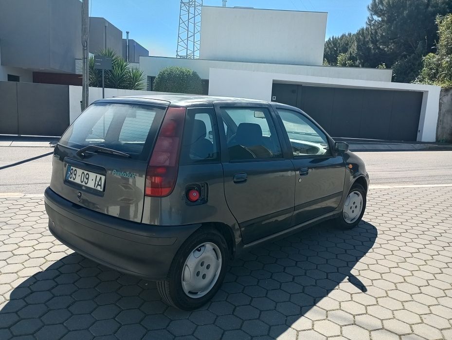 Fiat Punto 1.7 TD 5 lugares