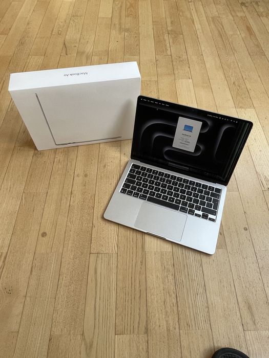 MacBook Air M4 2025
