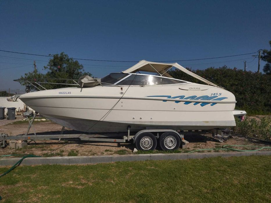 Lancha Gobbi 225 Sport
