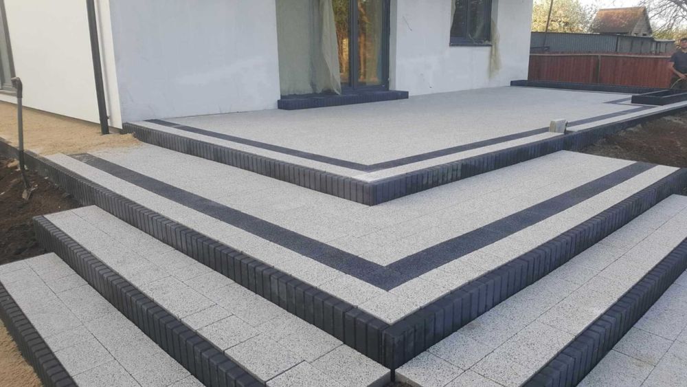 Układanie kostki brukowej