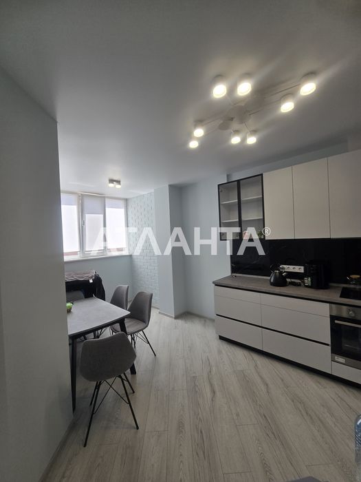 Продам. 1 комнатная квартира с евроремонтом в ЖК Real Park. Черемушки