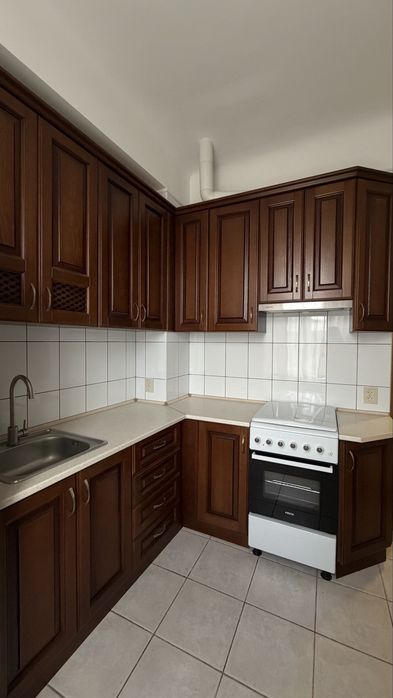 Продам 3-кімнатну квартиру в самому центрі Кропивницького по вулиці Театральна