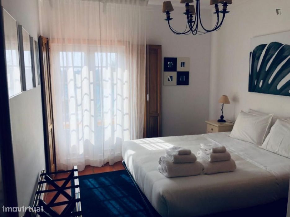 Casa com 3 quartos - localizado em Tomar