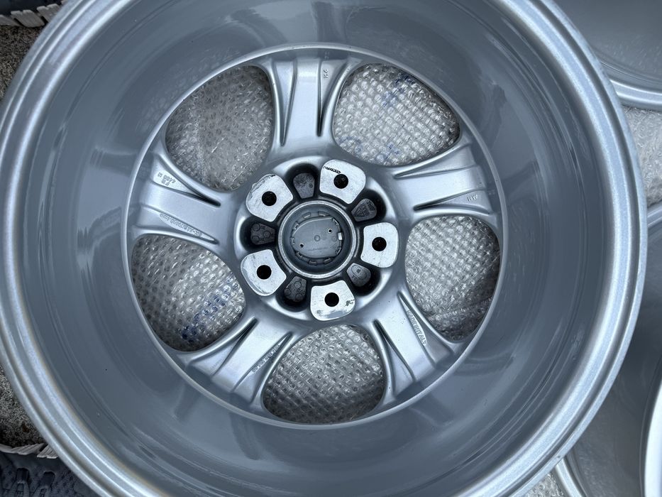 Jantes porsche twisted 17 5x130