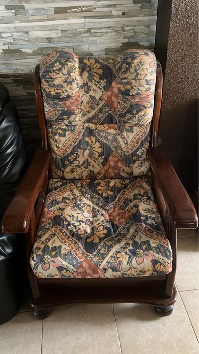 Cadeirao em muito bom estado