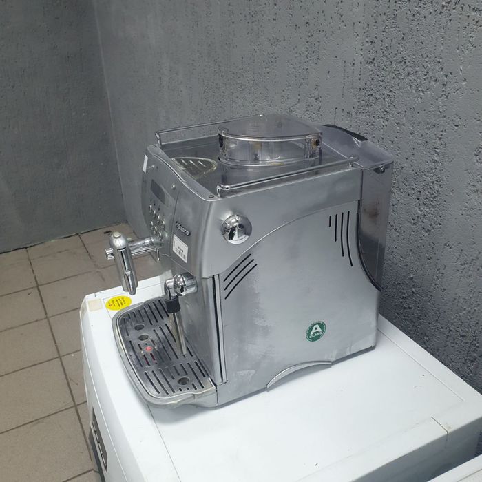 Кавоварка автоматична, кавоварка Saeco, кавоврка Saeco Incanto de lux