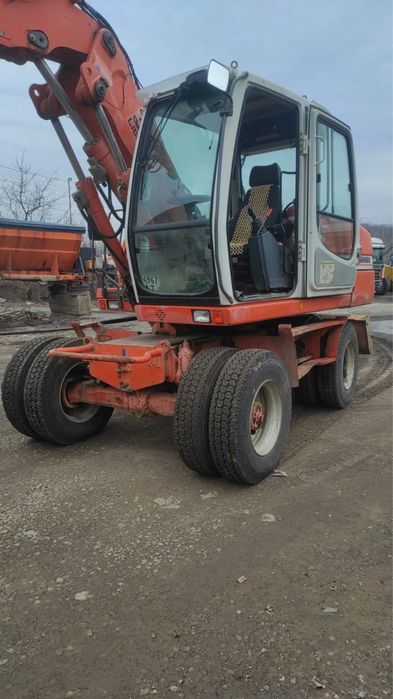 Колісний екскаватор LIEBHERR 314