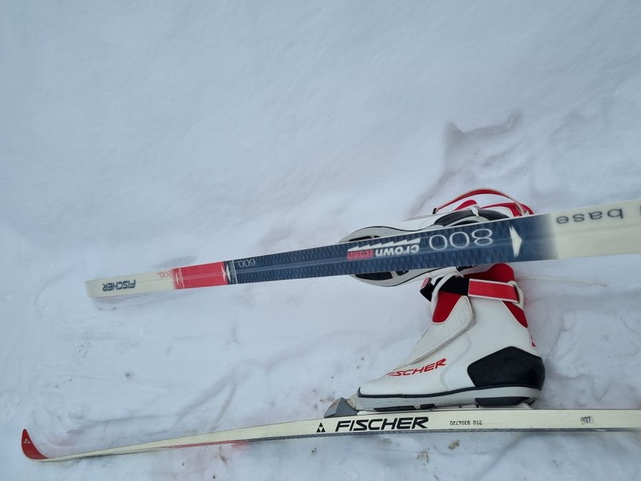 Narty biegowe Fischer XC Crown 210 cm + buty Fischer 40 2/3