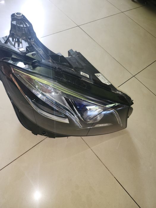 Lampa Prawa Mercedes E213 Multibim Led kompletna idealna orginalna