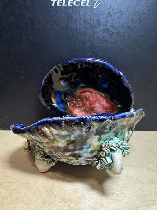 Ostra Escultura em faiança das Caldas