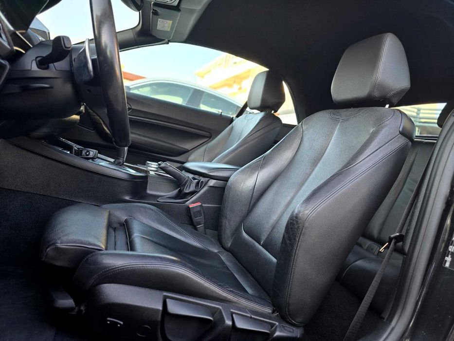 BMW 220D F23 LCI CÁBRIO PACK M 2.0 190CV (LOOK M2) AUTOMÁTICO