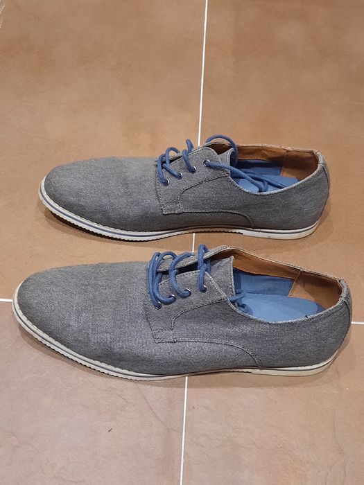 Sapatos da H&M cinzentos n°41