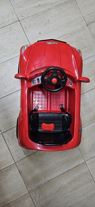 Carro elétrico (12v) Feber